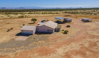 1176 W Trigger Ln, Cochise, AZ 85606