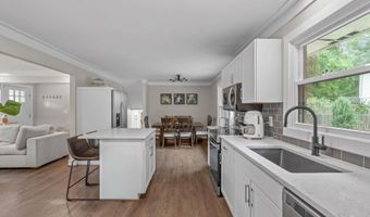1403 Maple Ave, Apex, NC 27502