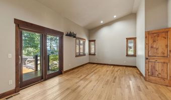 129 Bjork Dr, Bigfork, MT 59911