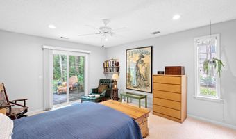 60 Thomas Sumter St, Beaufort, SC 29907
