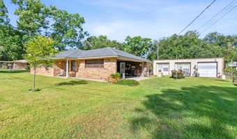 1912 Mimosa St, Abbeville, LA 70510