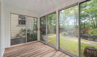209 Mallego Rd, Barrington, NH 03825