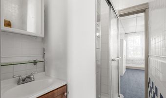 2913 E BALTIMORE St, Baltimore, MD 21224