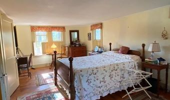 44 Pleasant View Rd, Bradford, NH 03221