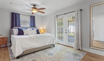 609 Beyer Dr, Bay St. Louis, MS 39520