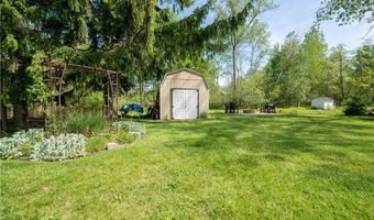 594 Herr Rd, Angola, NY 14006