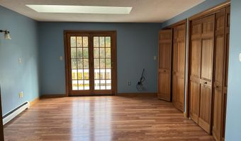 17 Prospect Mountain Rd, Alton, NH 03809