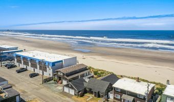 633 N PACIFIC St, Rockaway Beach, OR 97136