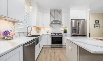 70 Tourjee Ln, North Kingstown, RI 02852