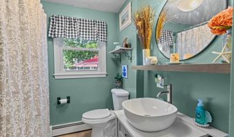59 Belvedere Dr, Bristol, RI 02809