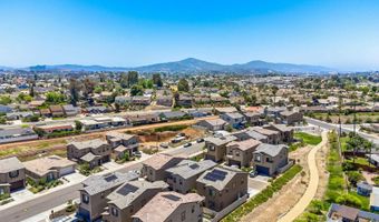 1682 Carol Lee Ln, Escondido, CA 92026