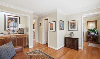 1230 23RD St S, Arlington, VA 22202