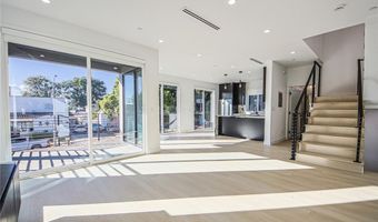2200 Thurman Ave, Los Angeles, CA 90016