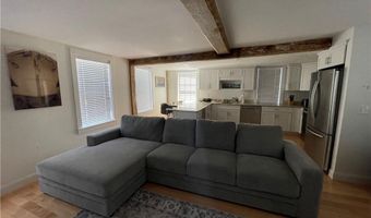 5 Division St, Newport, RI 02840