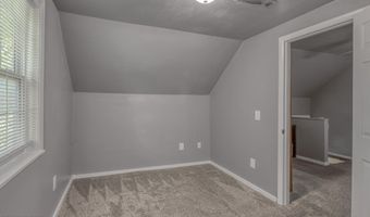 335 E 9th St, Baxter Springs, KS 66713