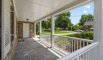 5605 WOOD Way, Bethesda, MD 20816