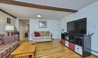15-17 Peaceable St, Boston, MA 02135