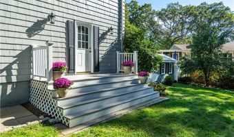 219 Brookhaven Rd, North Kingstown, RI 02852