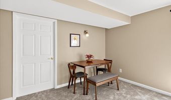 1428 Tahoe Valley Ct, Ballwin, MO 63021