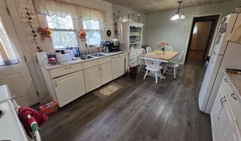 2949 Monroe St, Ashland, KY 41102