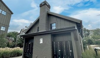 192 Chestnut Cir, Atlanta, GA 30342