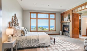 31911 CLATSOP Ln, Arch Cape, OR 97102