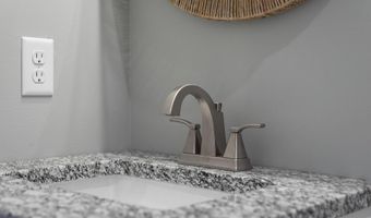 682 Fox Hill Rd, Bennington, VT 05201