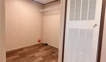 232 S Oak St, Austin, IN 47102