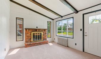 17 Kenosha St, Albany, NY 12209