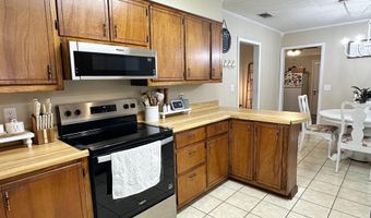 511 E Pine St, Atmore, AL 36502