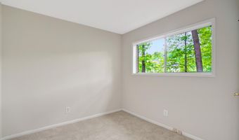 7717 DONNYBROOK Ct 103, Annandale, VA 22003