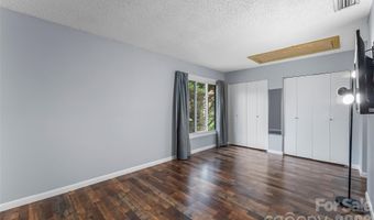 119 Colony Dr, Arden, NC 28704