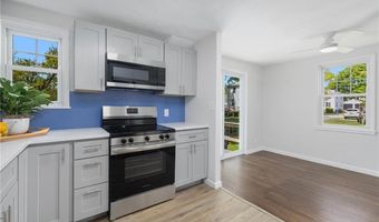 349 Boulevard, Middletown, RI 02842