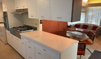 606 N Maple St, Ainsworth, NE 69210