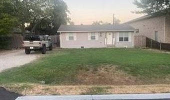 7305 Elm St, The Colony, TX 75056