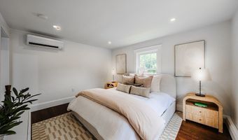 8 Horace Rd, Belmont, MA 02478