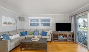 733 21st St, Avalon, NJ 08202