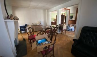 36 Prospect St, Andover, NJ 07801