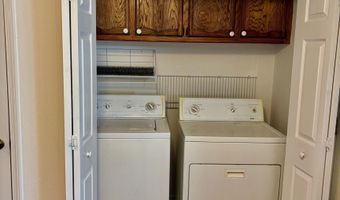 827 E Boyd Dr #A, Baton Rouge, LA 70808