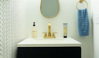 286 W PALOMINO Dr 99, Chandler, AZ 85225