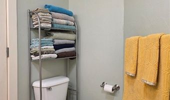 1124 Cruiser Ln J, Belgrade, MT 59714