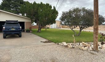 502 Farris St, Carlsbad, NM 88220