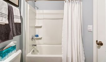 5 Walnut Mill Way Plan: Henley, Ashville, OH 43103