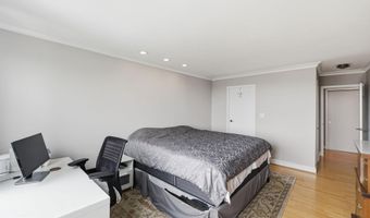 5225 POOKS HILL Rd 1819N, Bethesda, MD 20814