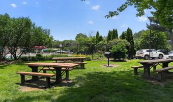 7551 SPRING LAKE Dr D-1, Bethesda, MD 20817