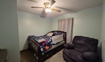 2414 Lynch Ave, Auburn, NE 68305