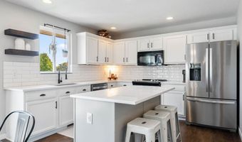 1209 10th Avenue Pl SE, Altoona, IA 50009