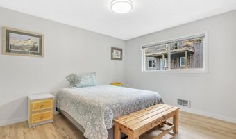 35208 ORCHARD Ln, Astoria, OR 97103