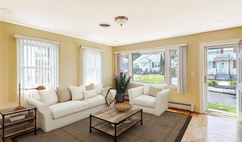 247 Grosvenor Ave, North Providence, RI 02904