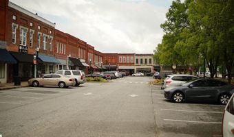 222 City Sq, Belton, SC 29627